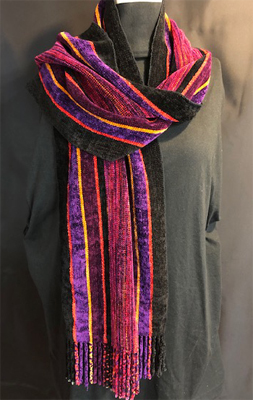 Paula - a chenille scarf