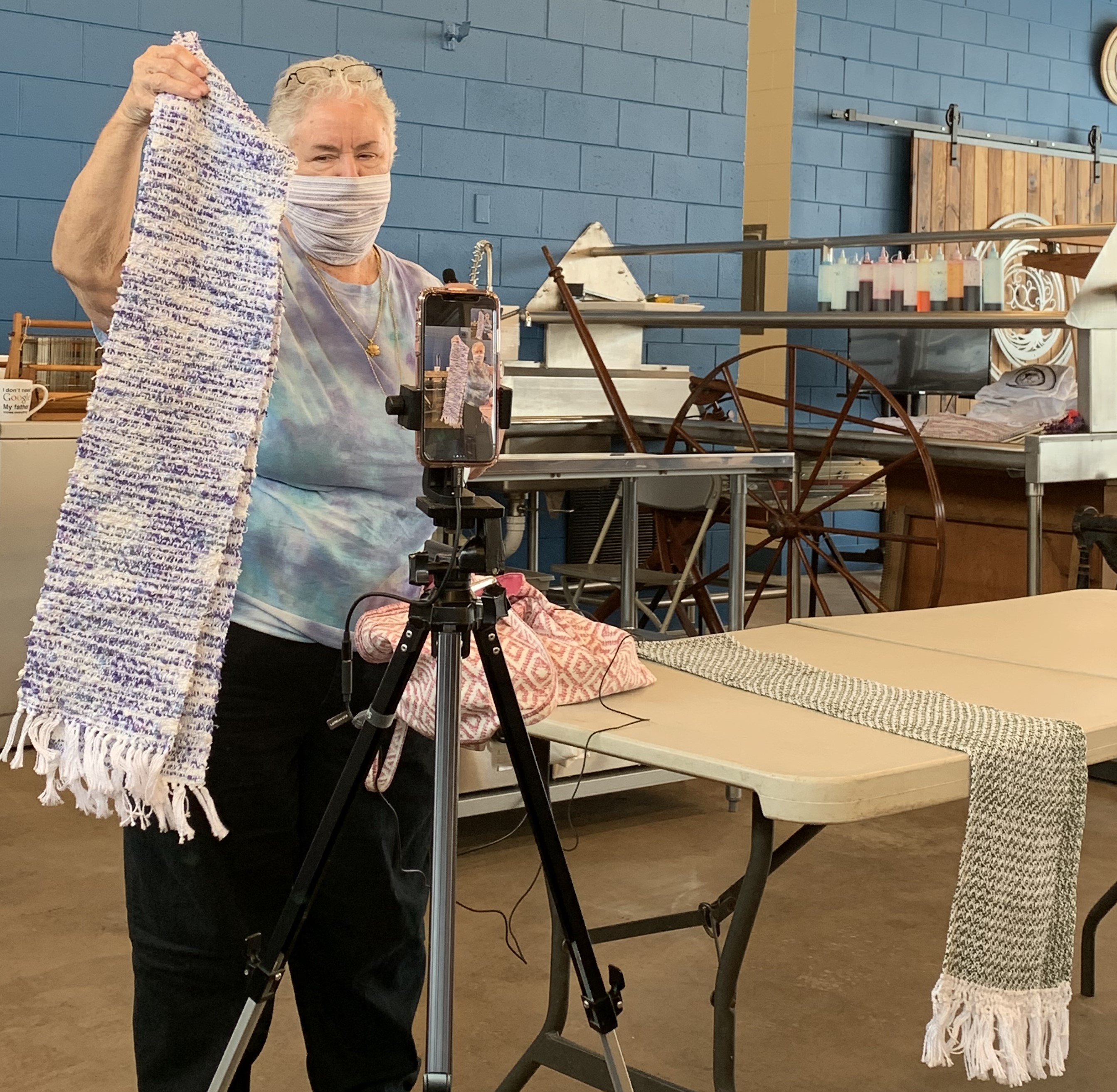 Twill scarf with white warp and weft of changing blues, purples and whites